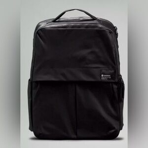 Lululemon Everyday Backpack 2.0 in Black